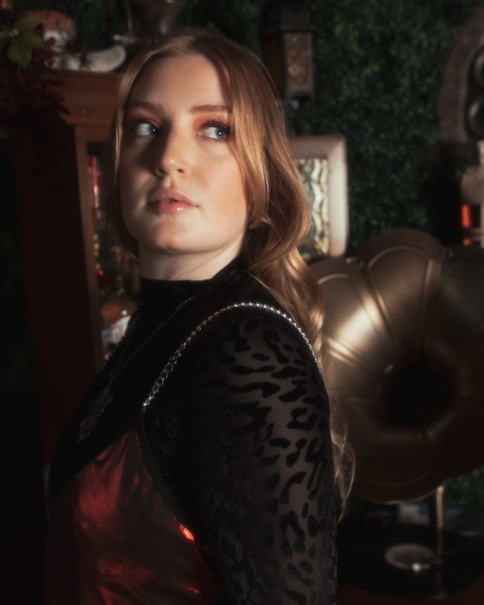 Avoid Dress - Crimson - Image 5