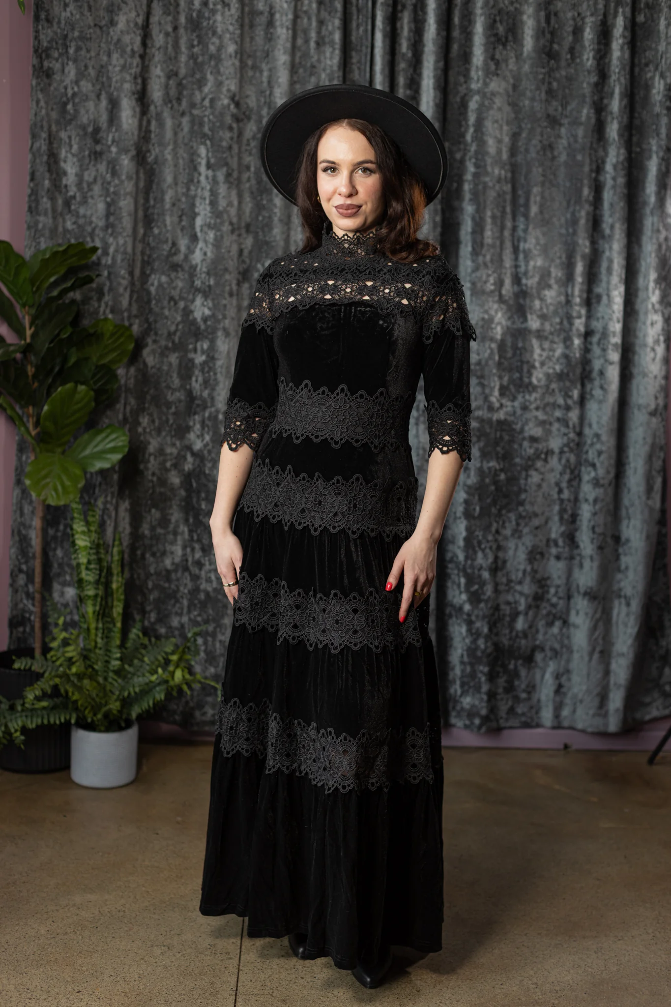 ELOWYN - Velvet and lace tiered maxi dress - PRE-ORDER - Image 4