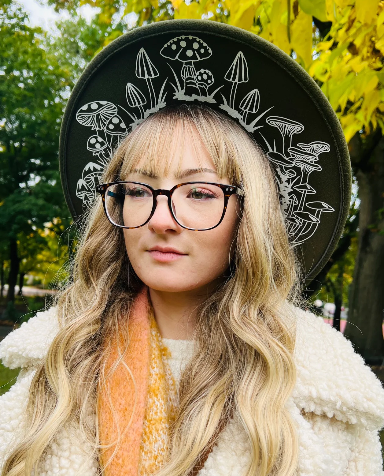 Fox & Fable - Vegan Felt Wide Brim Hat - XL Brim - Olive - Mushrooms