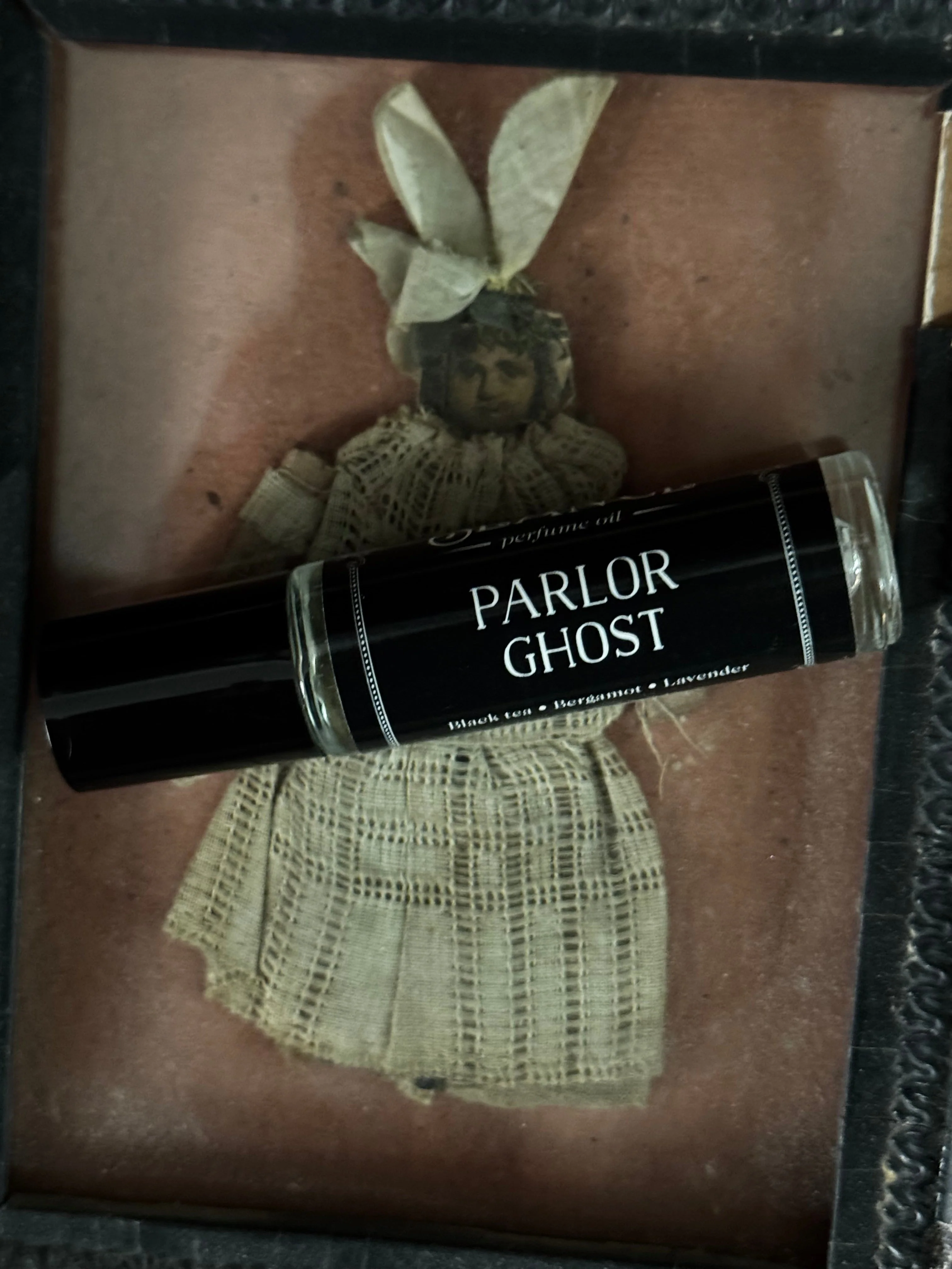 Parlor Ghost (bergamot, black tea, lavender) - Image 2