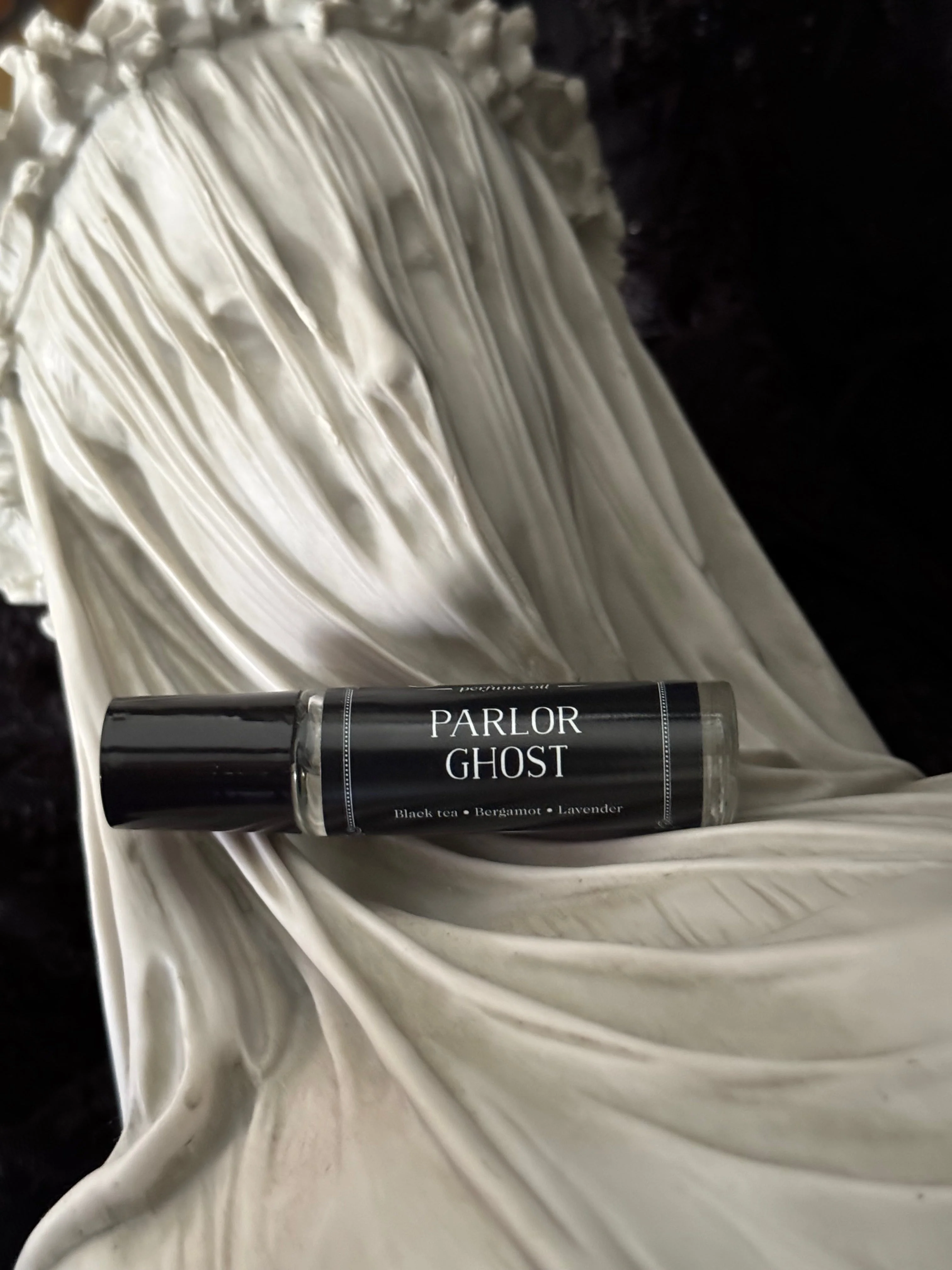 Parlor Ghost (bergamot, black tea, lavender) - Image 3
