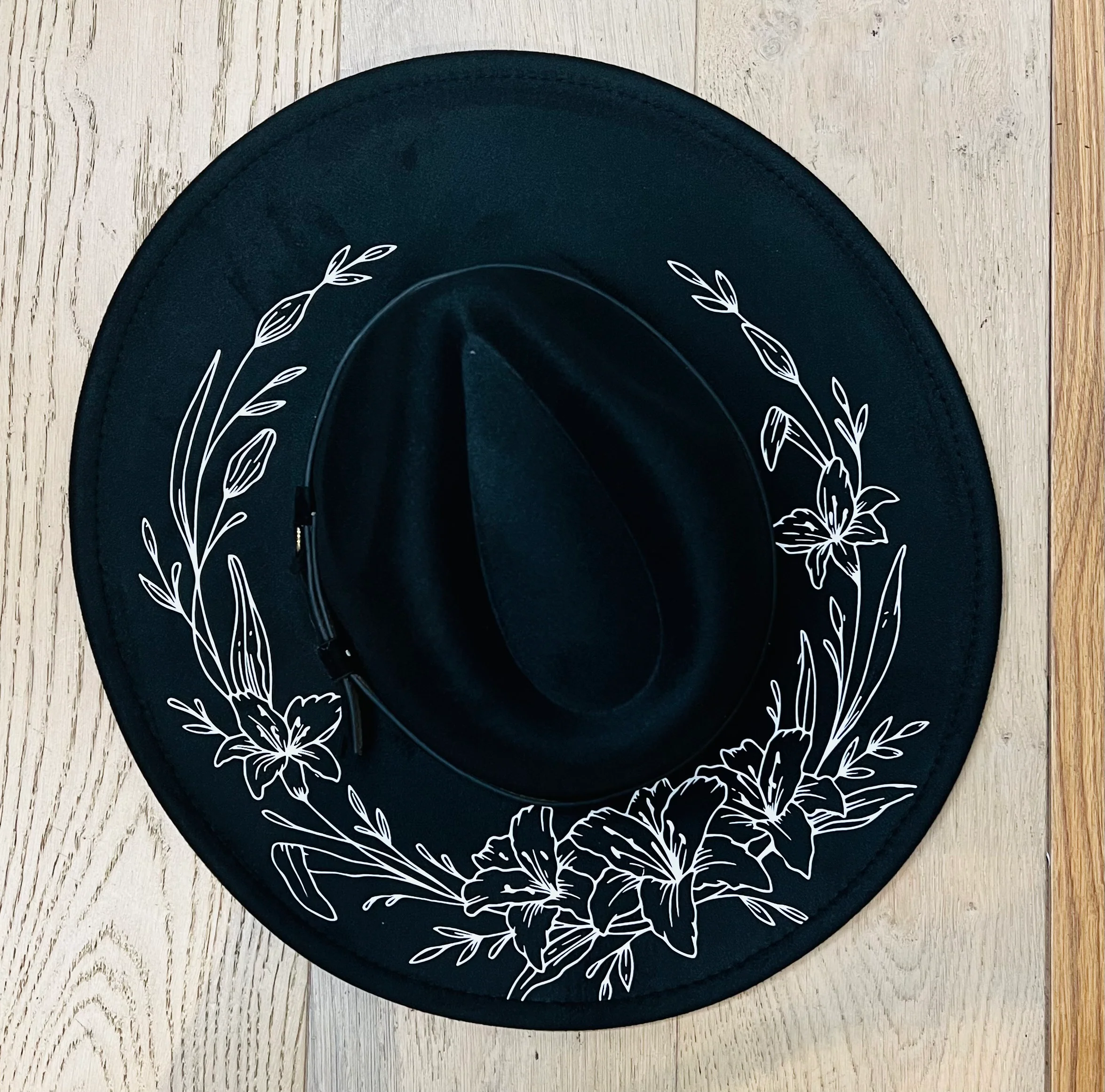 Vegan Felt Hat - XL Brim - Lilies